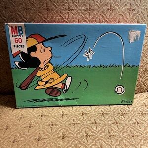 New and sealed MB 60 piece Peanuts Lucy Baseball Puzzle ages 4-8 1952/1978